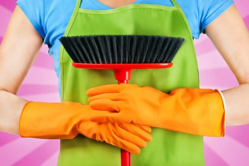 Local façade washing service for residential and commercial buildings in Merton