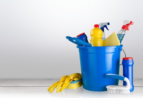 Cleaning checklist and final inspection for a Merton move-out clean